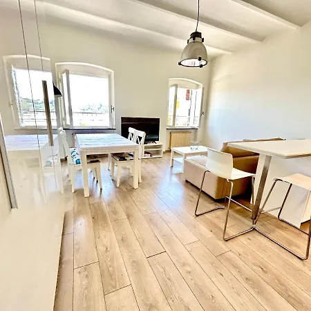 Maison Mazzini48 *