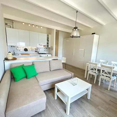 Maison Mazzini48 *